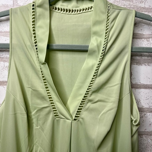 Vintage Vanity Fair -Lime Green Sleeveless Chemise Slip Night Gown Sz PTE - Picture 2 of 5